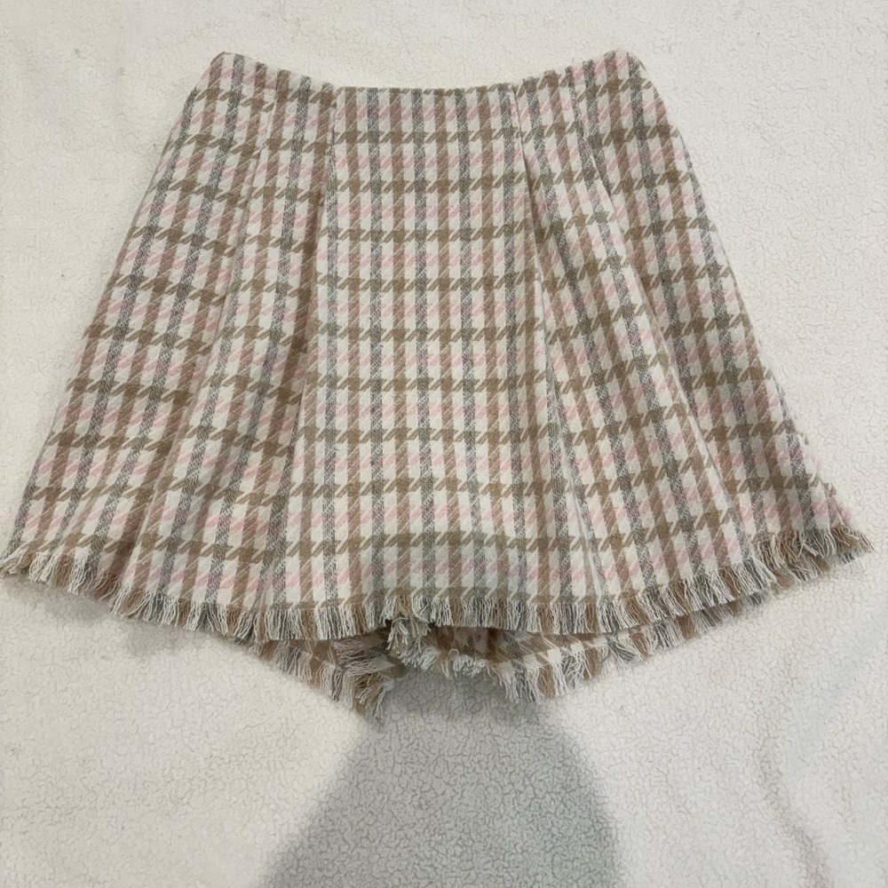Cream Pink Pleated Skater Mini Skirt